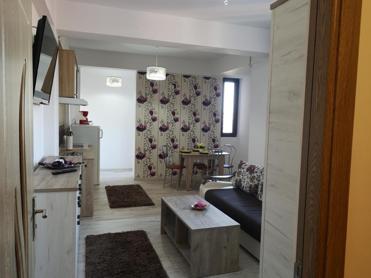 דירות Năvodari Apartament Ella T2 מראה חיצוני תמונה